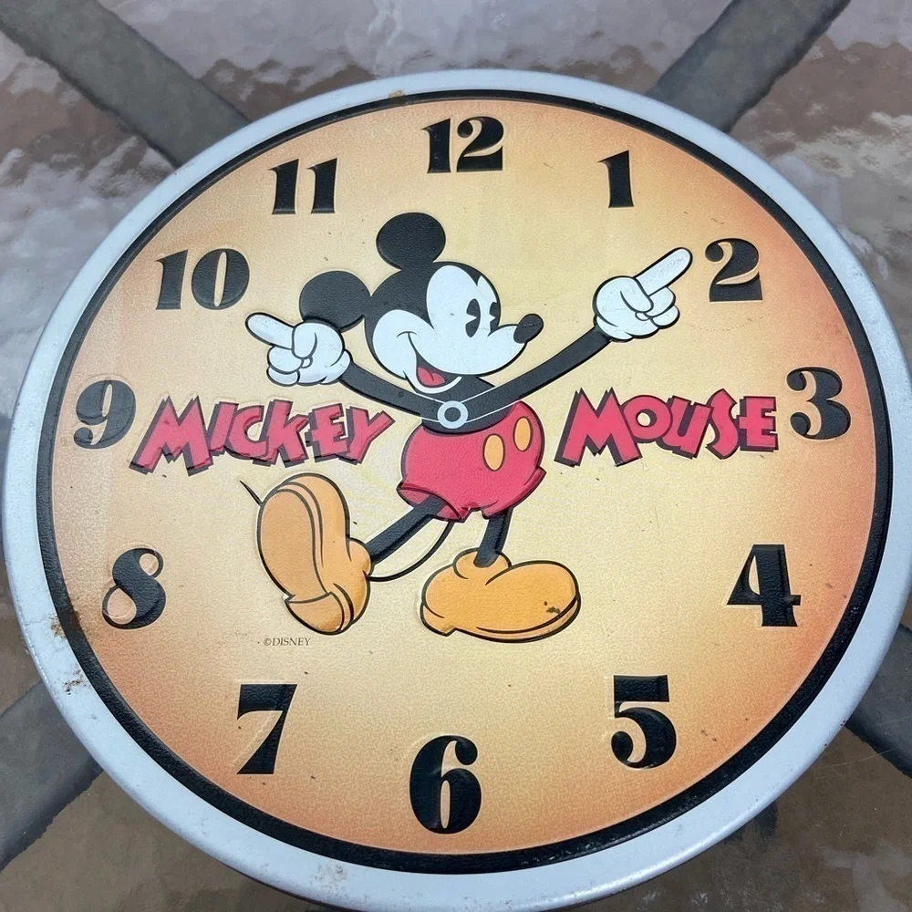 Disney Mickey Mouse Reusable Clock Tin